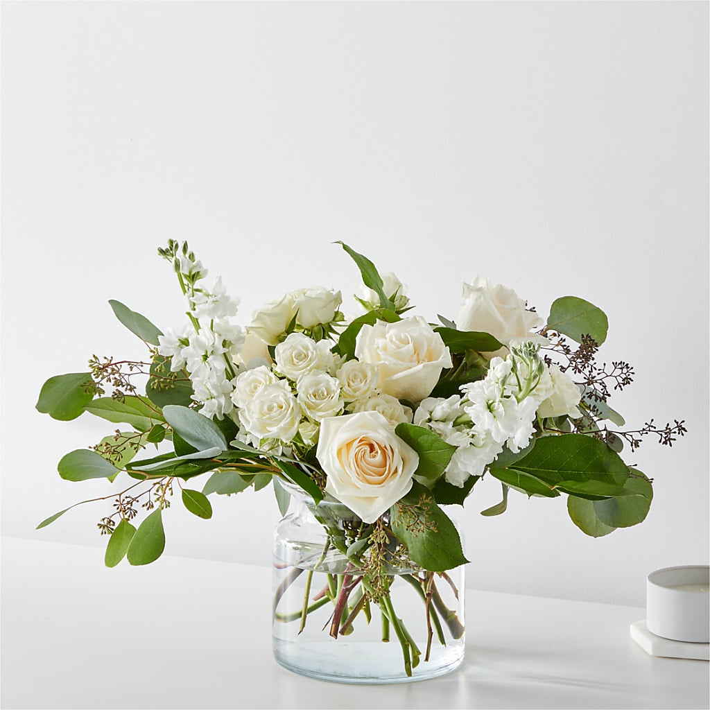 Fresh Linen Bouquet – NEIL'S FLOWERS AND GREENHOUSES, Kingston ON