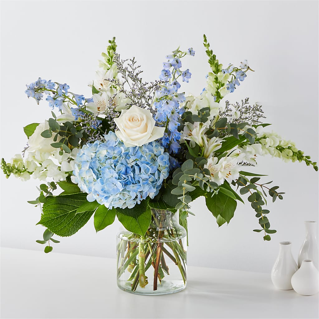 Coastal Blossom Bouquet – NEIL'S FLOWERS AND GREENHOUSES, Kingston ON