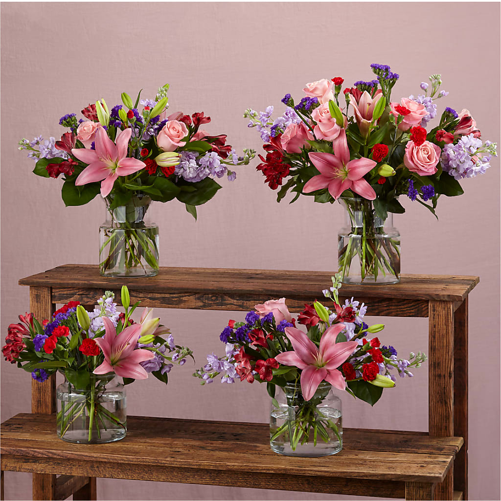 Romantique Bouquet – NEIL'S FLOWERS AND GREENHOUSES, Kingston ON