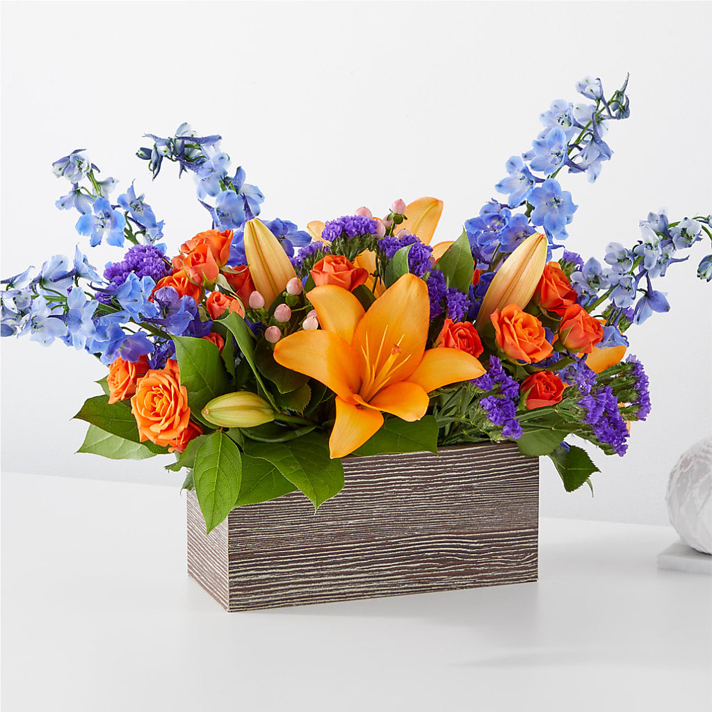 Radiant Citrus Box Bouquet – NEIL'S FLOWERS AND GREENHOUSES, Kingston ON