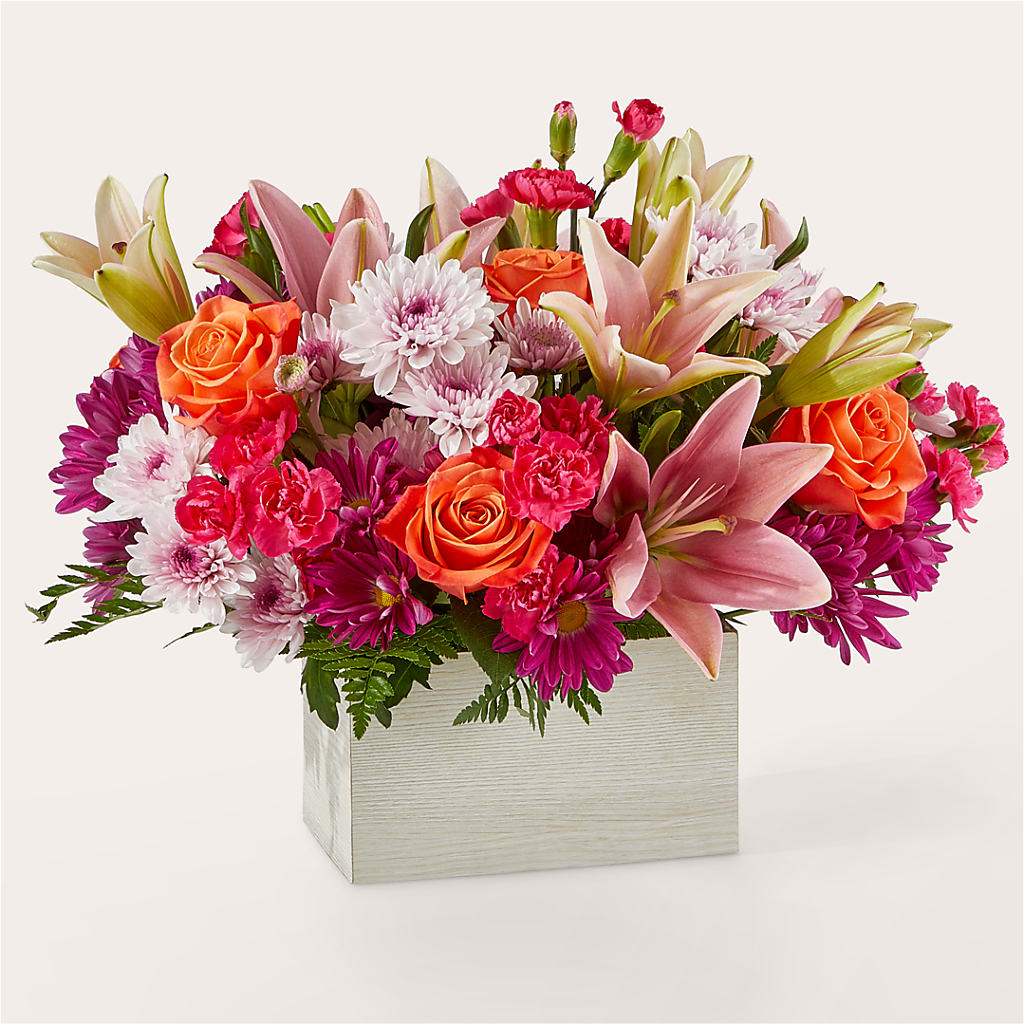 Light of My Life Box Bouquet – NEIL'S FLOWERS AND GREENHOUSES, Kingston ON