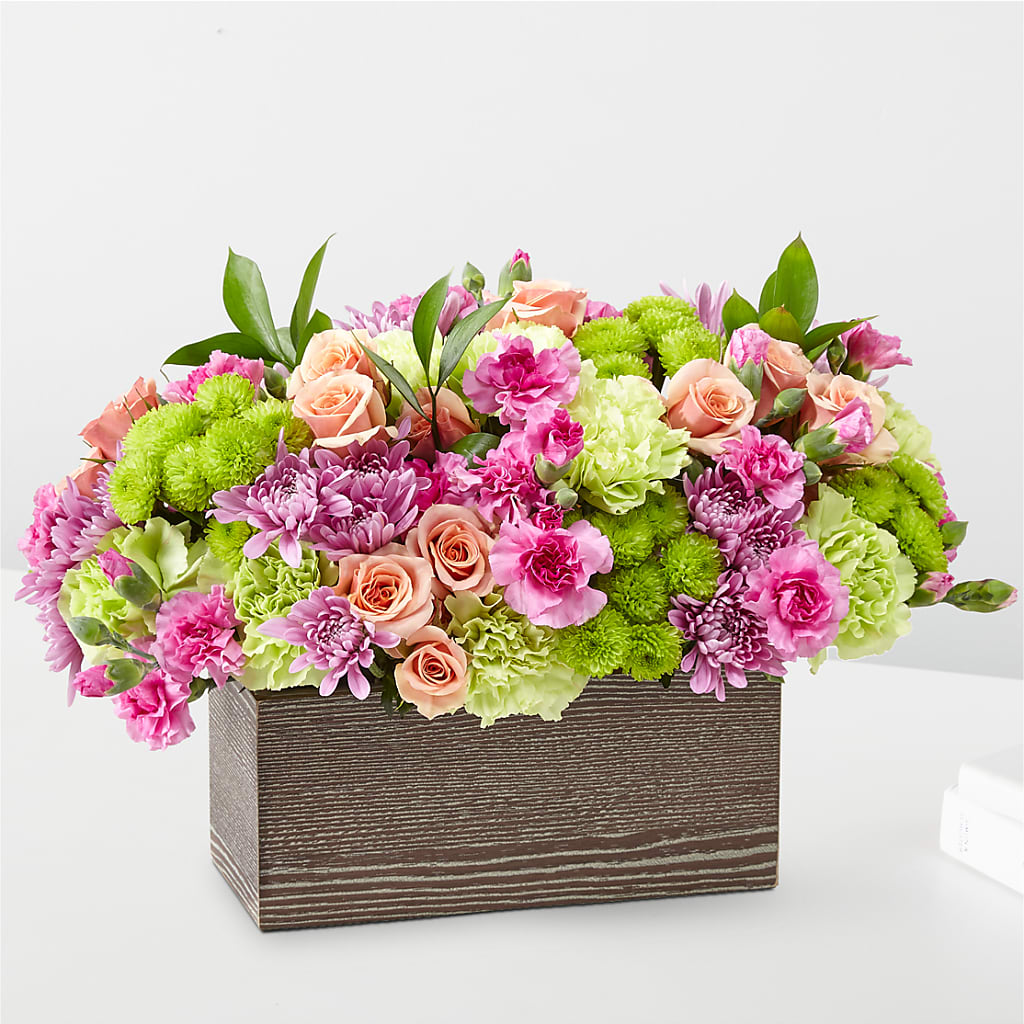 Simple Charm Bouquet – NEIL'S FLOWERS AND GREENHOUSES, Kingston ON