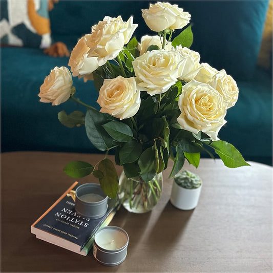 Long Stem Yellow Rose Bouquet – NEIL'S FLOWERS AND GREENHOUSES, Kingston ON