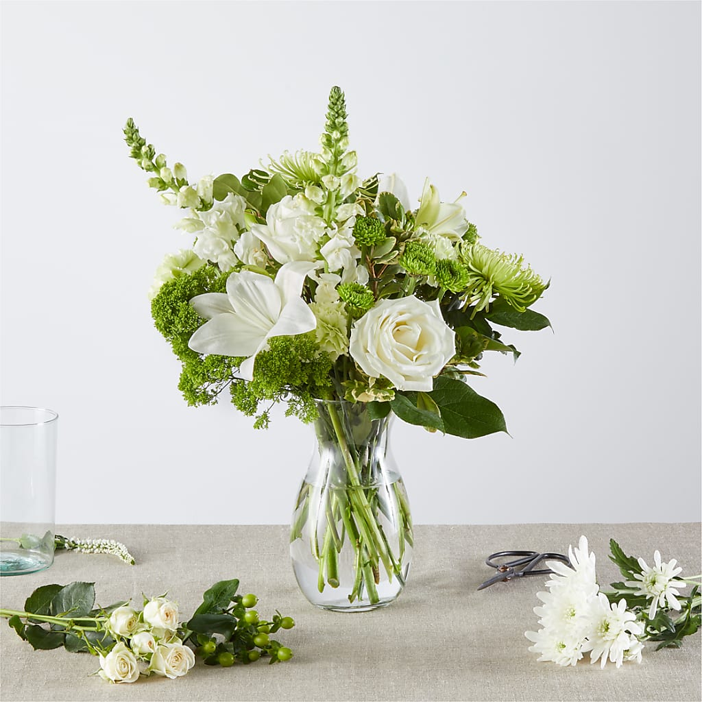 Irish Garden - A Florist Original – NEIL'S FLOWERS AND GREENHOUSES, Kingston ON