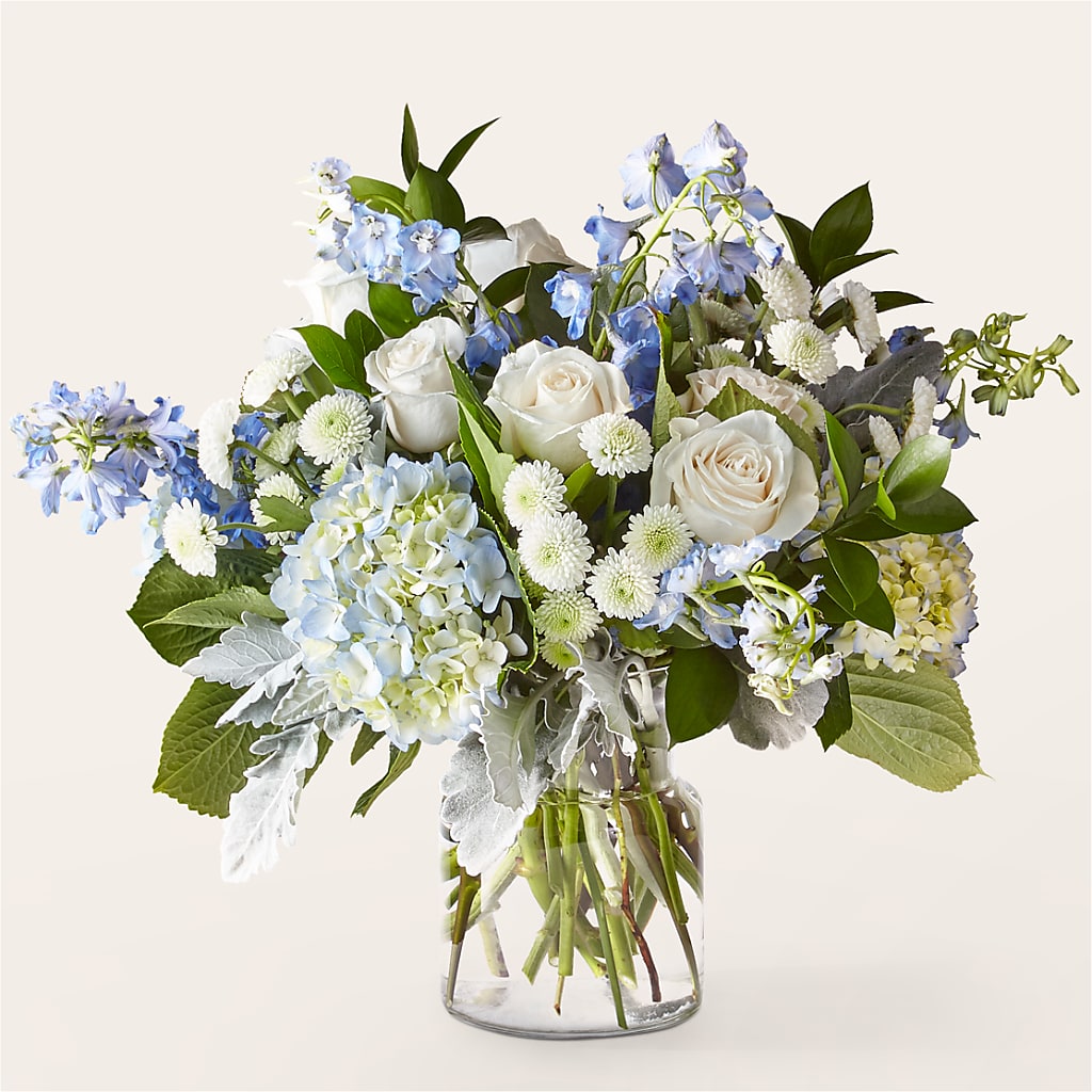 Clear Skies Bouquet – NEIL'S FLOWERS AND GREENHOUSES, Kingston ON