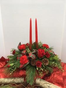 Holiday Classic Centrepiece – NEIL'S FLOWERS AND GREENHOUSES, Kingston ON