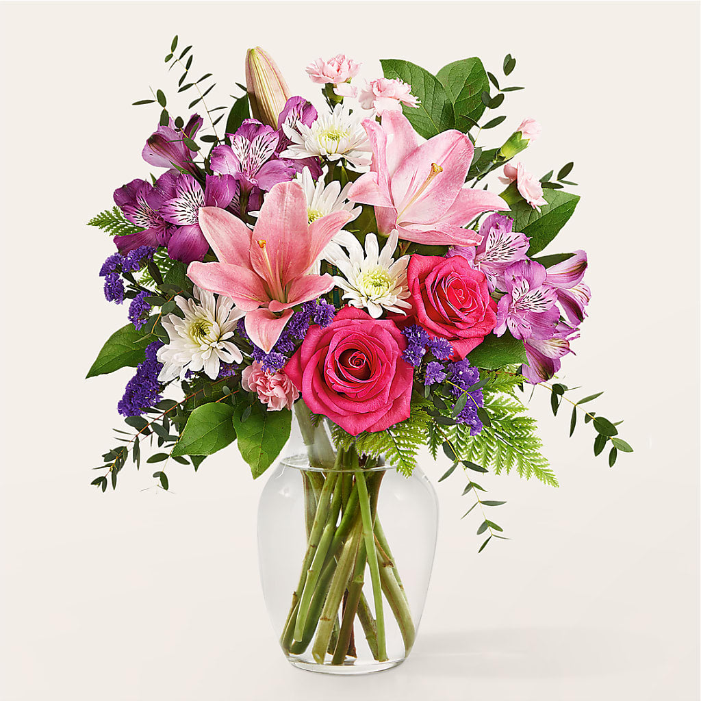 Lace & Pearls Bouquet – NEIL'S FLOWERS AND GREENHOUSES, Kingston ON