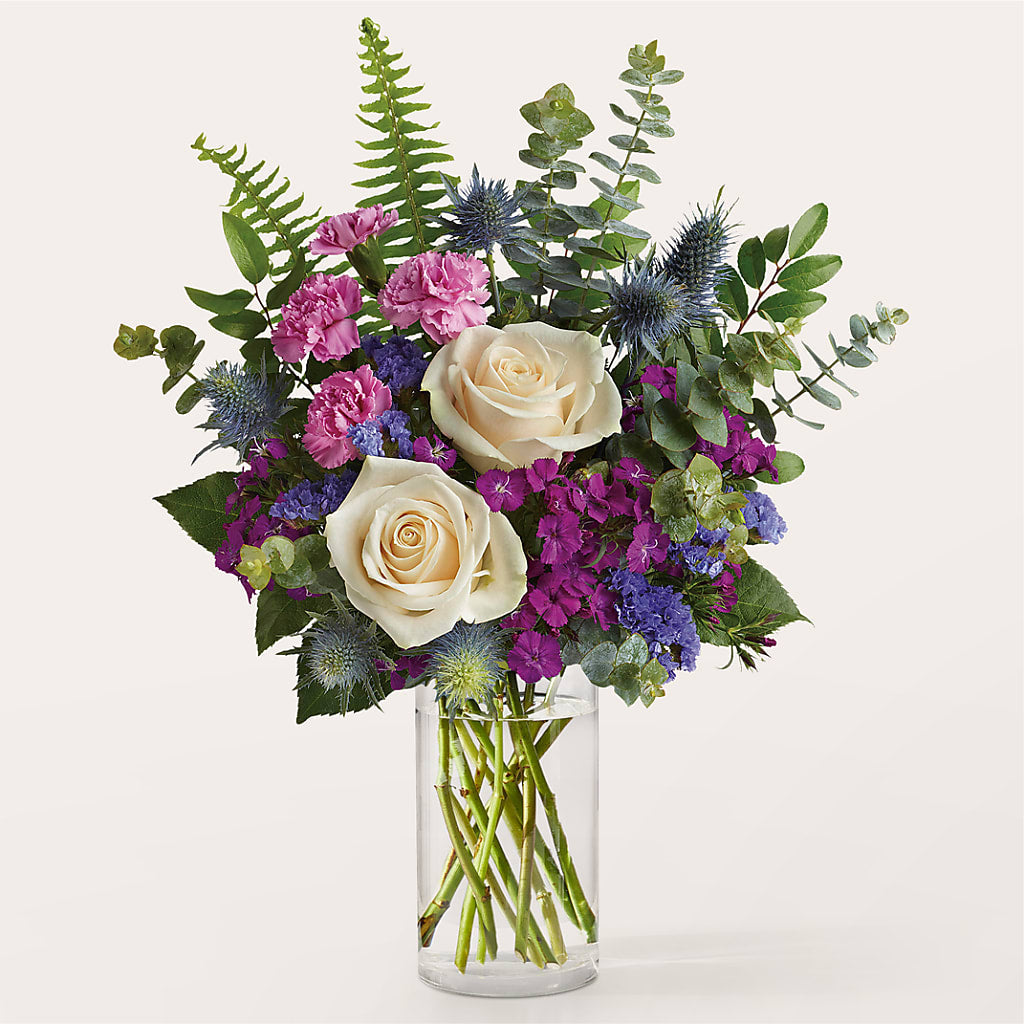 The Gala Bouquet – NEIL'S FLOWERS AND GREENHOUSES, Kingston ON
