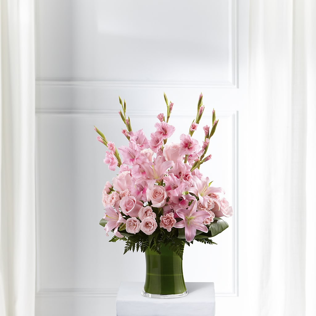 Lovely Tribute Bouquet – NEIL'S FLOWERS AND GREENHOUSES, Kingston ON