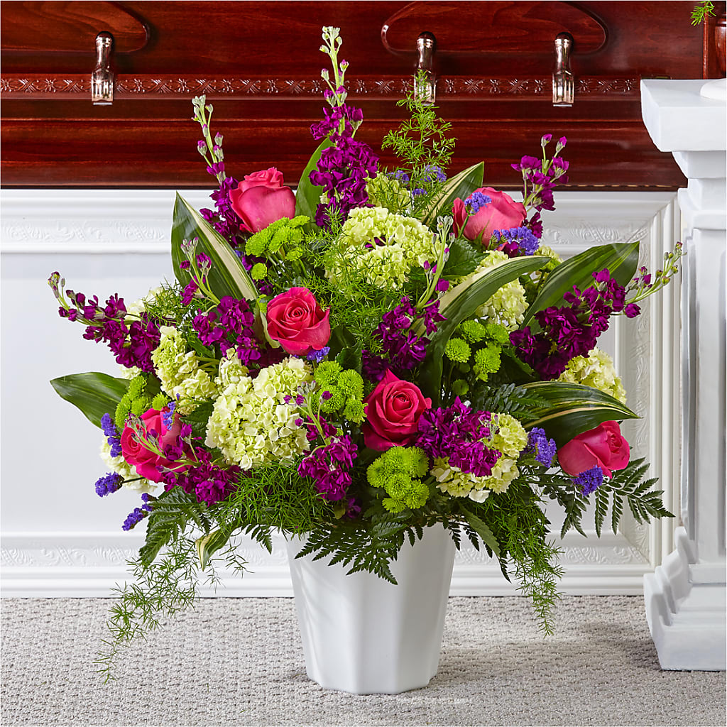 Beautiful Horizons Floor Basket – NEIL'S FLOWERS AND GREENHOUSES, Kingston ON