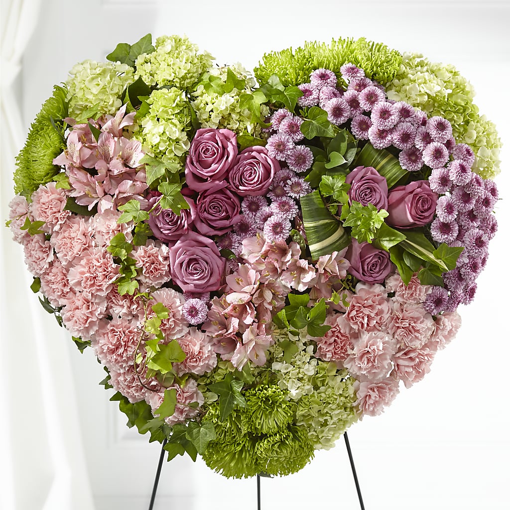 Heartwarming Standing Heart – NEIL'S FLOWERS AND GREENHOUSES, Kingston ON