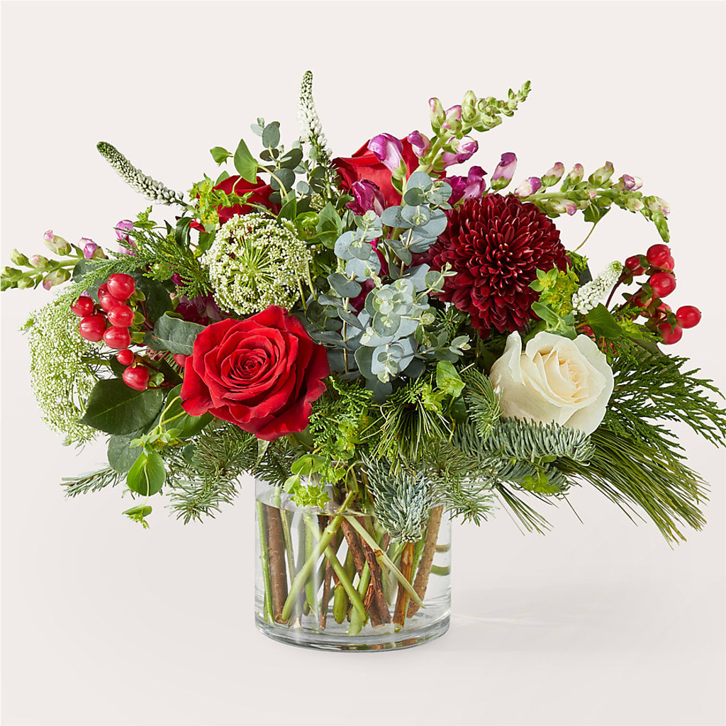 Cranberry Fizz Bouquet – NEIL'S FLOWERS AND GREENHOUSES, Kingston ON