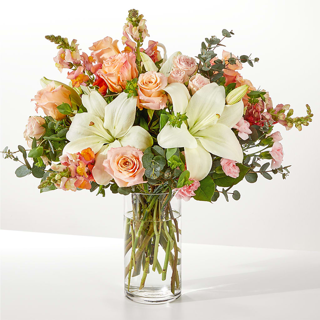 Grapefruit Splash Bouquet – NEIL'S FLOWERS AND GREENHOUSES, Kingston ON