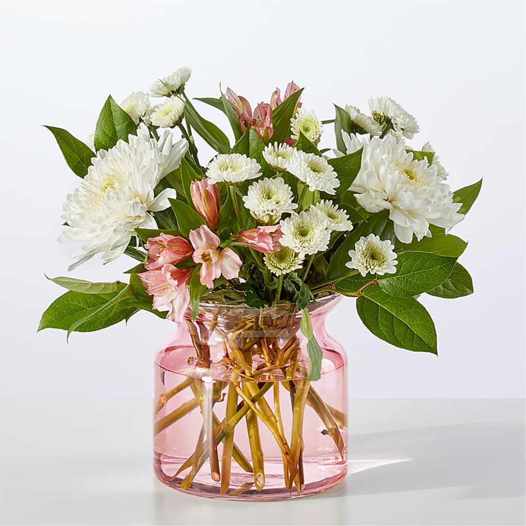 Infatuated Bouquet – NEIL'S FLOWERS AND GREENHOUSES, Kingston ON