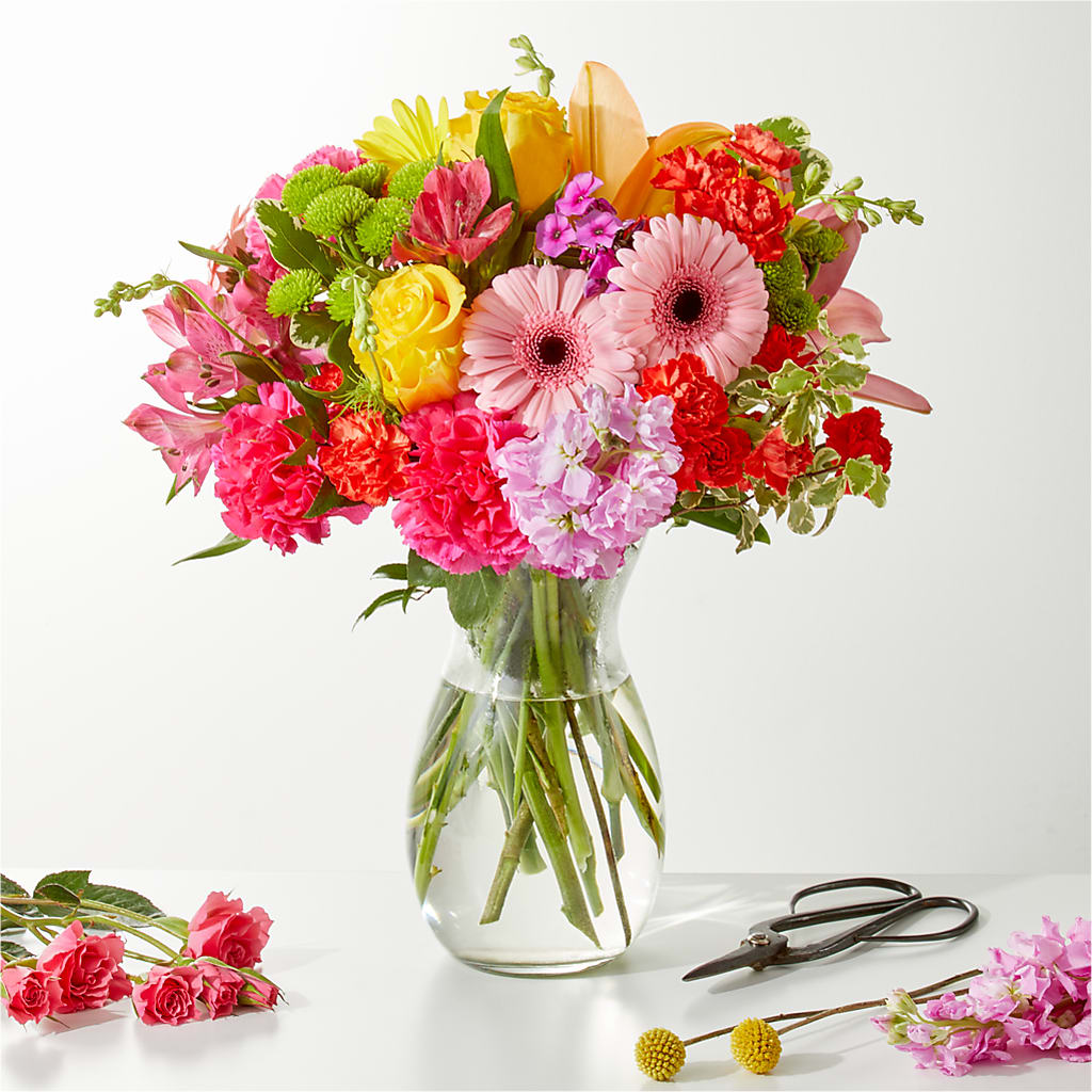Cue the Confetti - A Florist Original – NEIL'S FLOWERS AND GREENHOUSES, Kingston ON