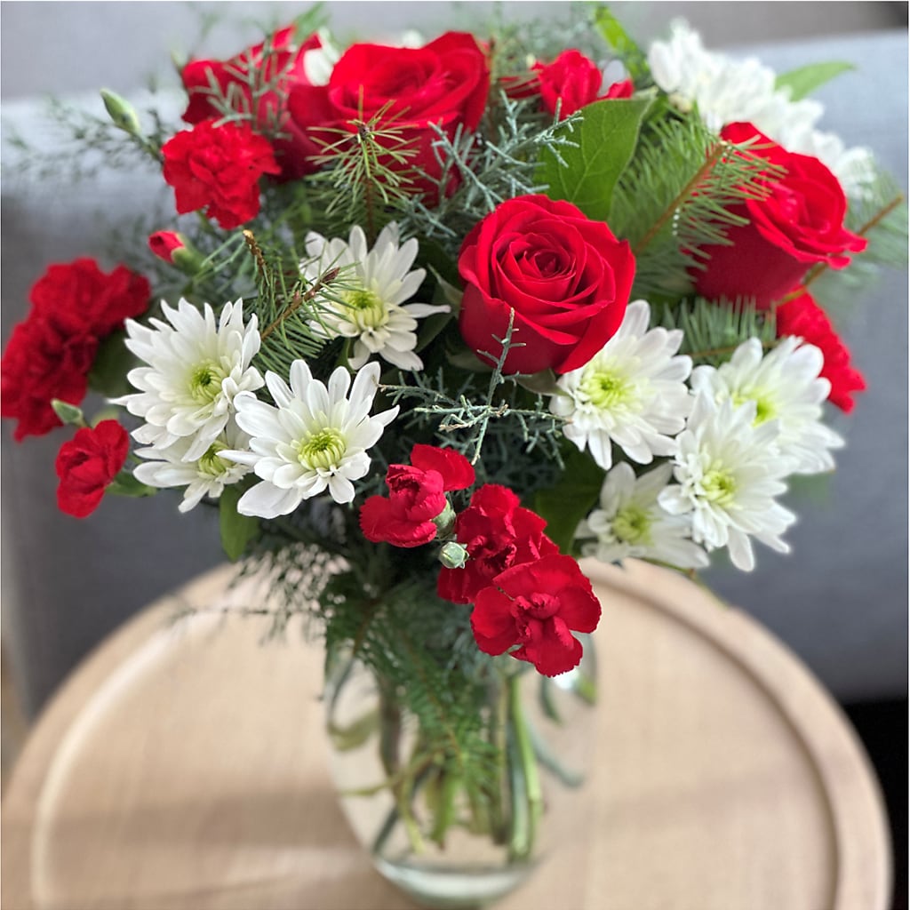 Seasonal Magic Bouquet – NEIL'S FLOWERS AND GREENHOUSES, Kingston ON