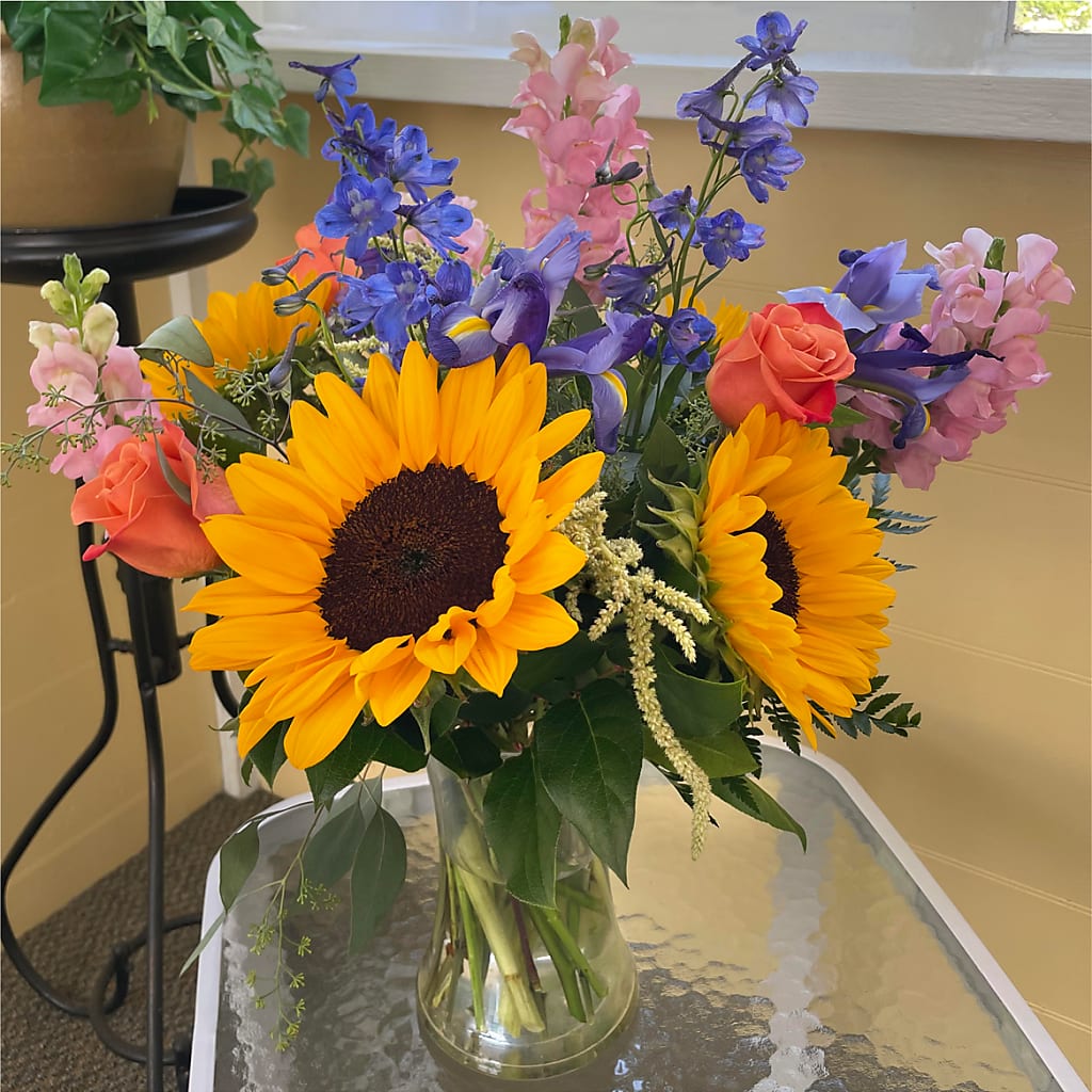 Rays of Life Bouquet – NEIL'S FLOWERS AND GREENHOUSES, Kingston ON