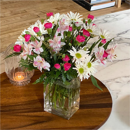 Sweet Surprises® Bouquet – NEIL'S FLOWERS AND GREENHOUSES, Kingston ON