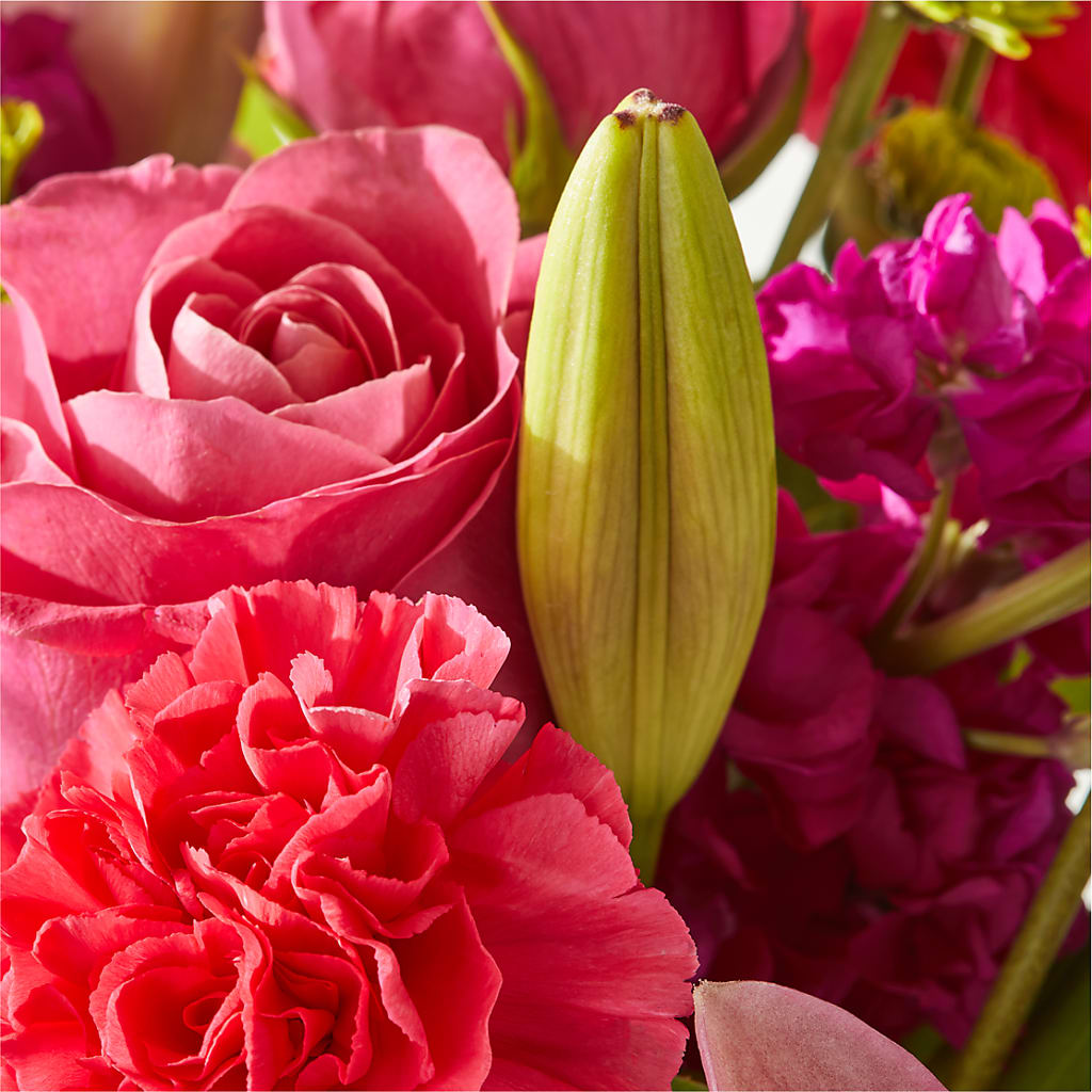 Watermelon Crush Bouquet – NEIL'S FLOWERS AND GREENHOUSES, Kingston ON