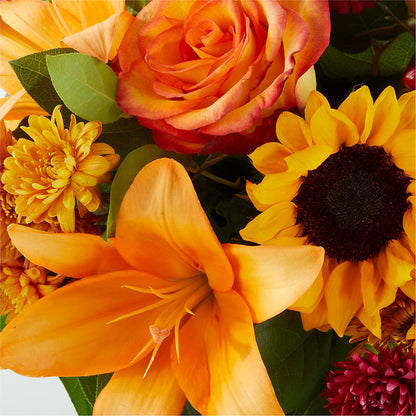 Grateful Centerpiece – NEIL'S FLOWERS AND GREENHOUSES, Kingston ON