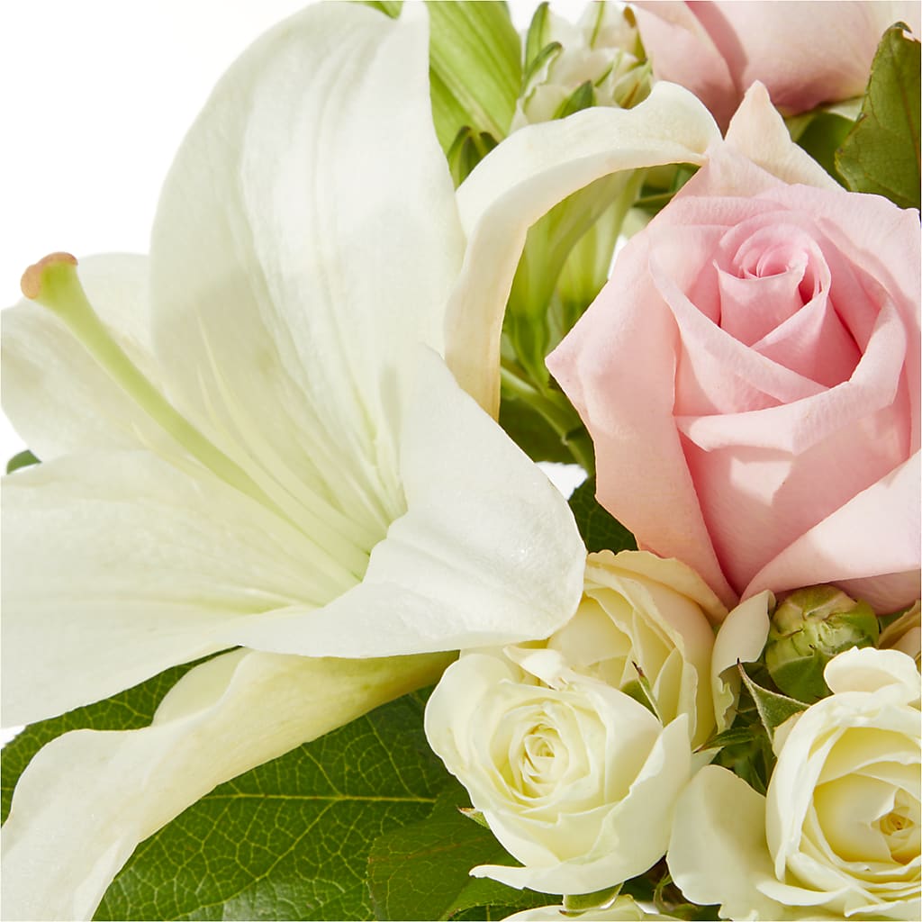 Kindhearted Bouquet – NEIL'S FLOWERS AND GREENHOUSES, Kingston ON