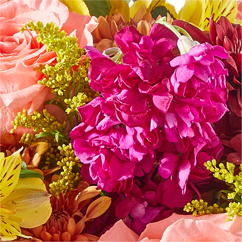 Amber Muse Bouquet – NEIL'S FLOWERS AND GREENHOUSES, Kingston ON