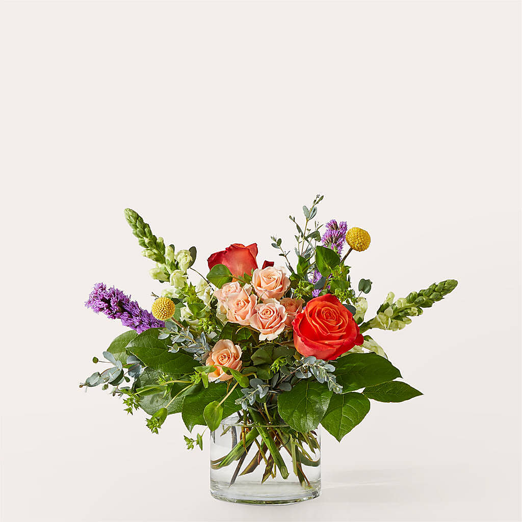 The Standout Bouquet – NEIL'S FLOWERS AND GREENHOUSES, Kingston ON